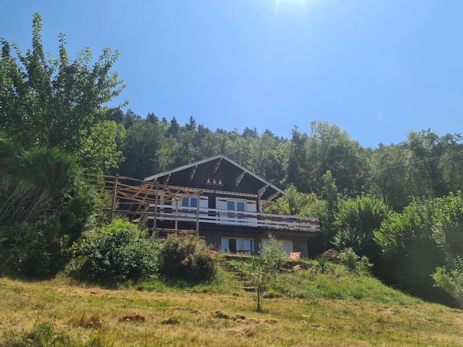 Le Chalet Des Amis Aurec-Sur-Loire Exteriör bild